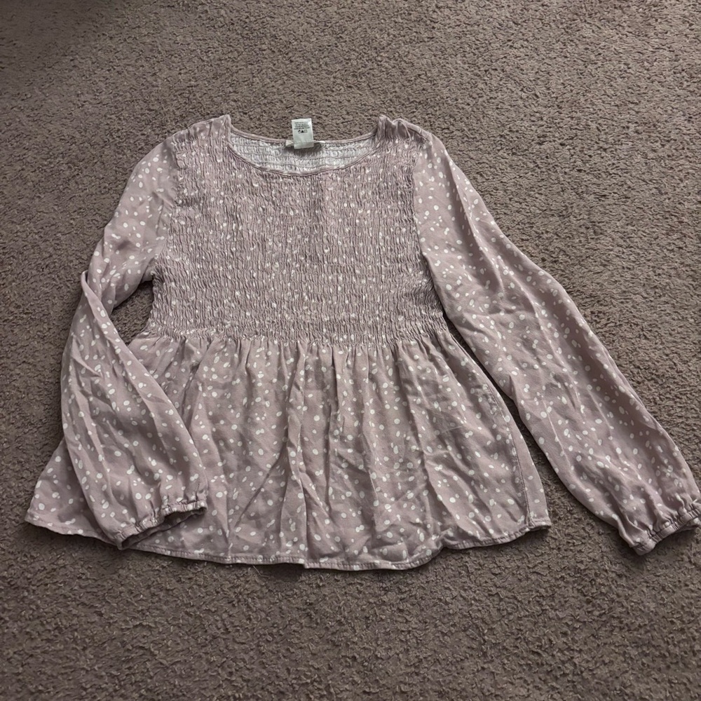 Light pink urban romantics long sleeve baby roll top blouse size medium women’s